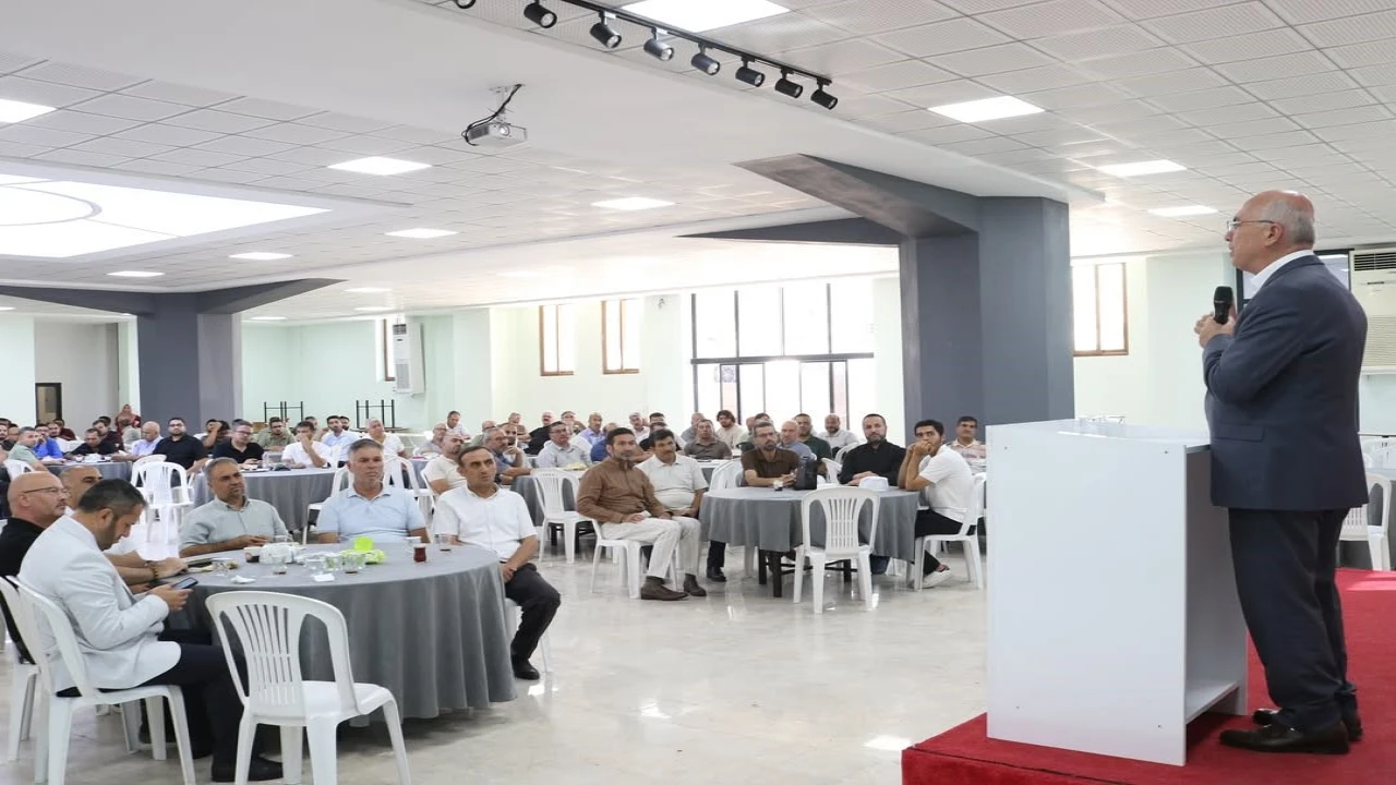Müftü Topal: Din görevlilerimizdeki gayretin eksilmeden devam ettiğini görmek bizi mutlu ediyor
