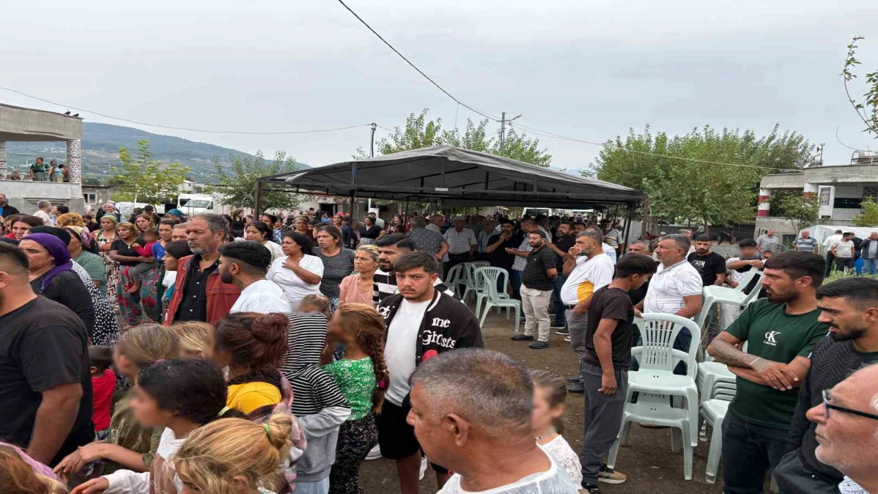 Osmaniyede 6 aylık hamile eşini döverek öldürdüğü iddia edilen koca tutuklandı