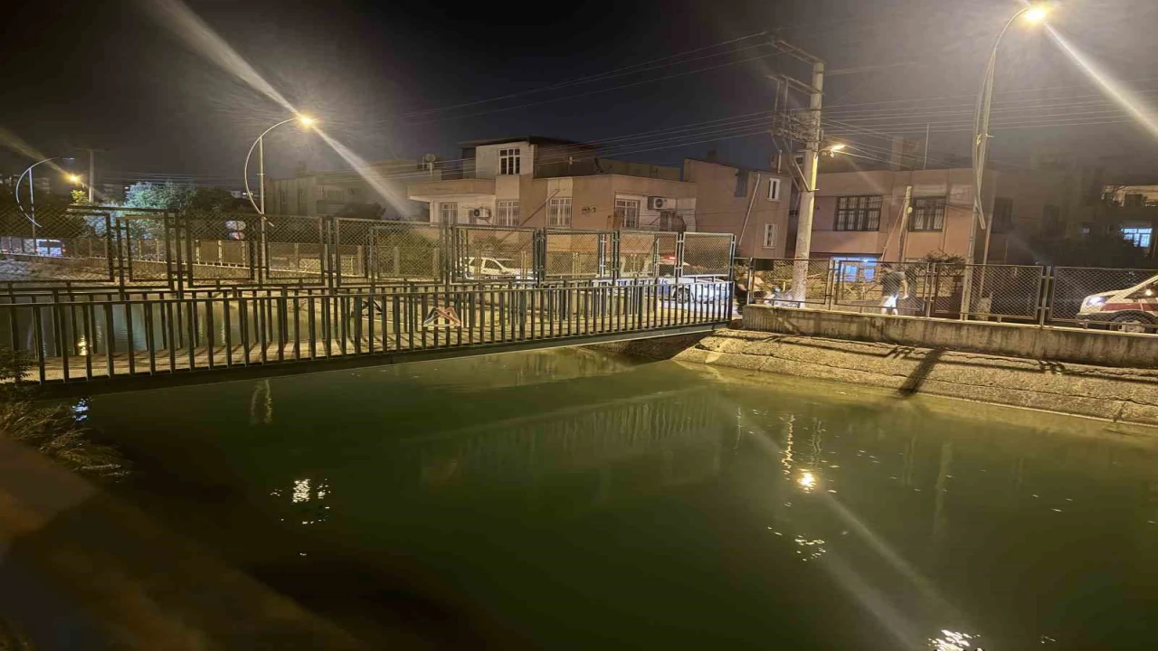 Sulama kanalında can pazarı: 6 yaşındaki çocuk hastanede, kardeşi aranıyor