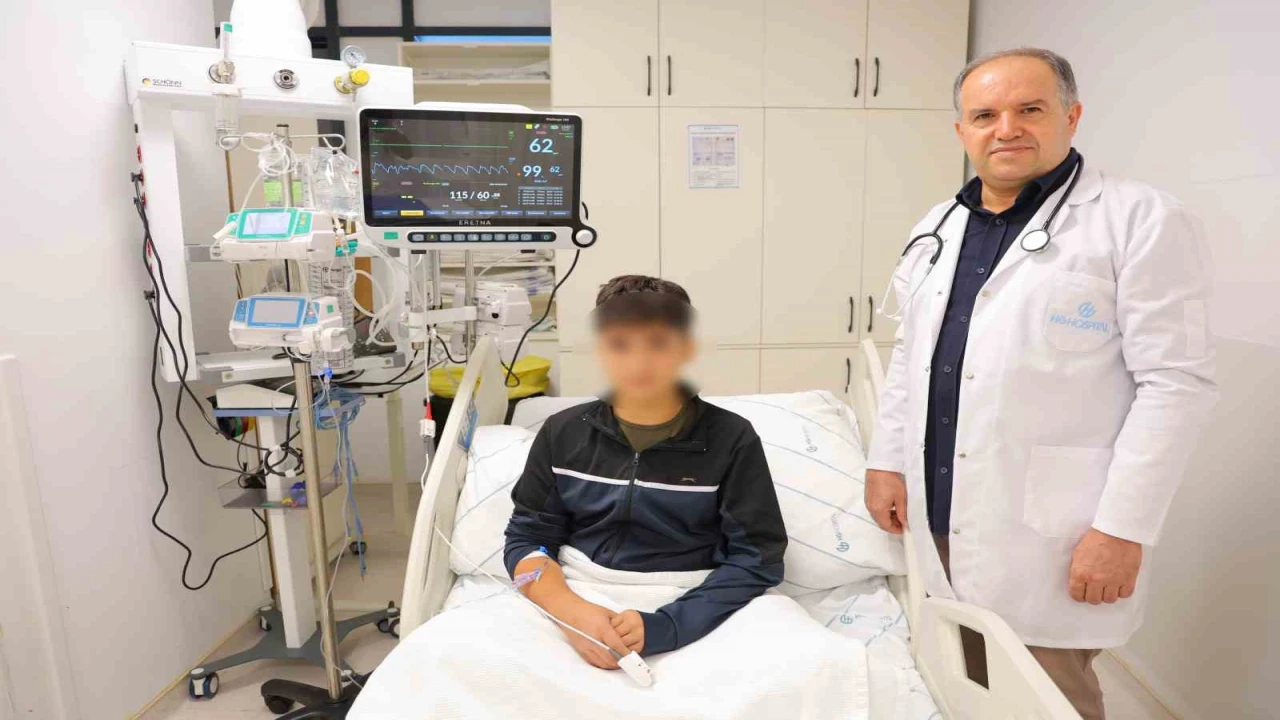 Tuz ruhunu su zanneden 14 yaşındaki çocuk ölümden döndü