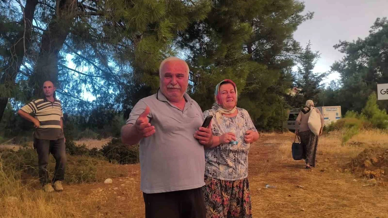 Yangını gözyaşları içinde izlediler