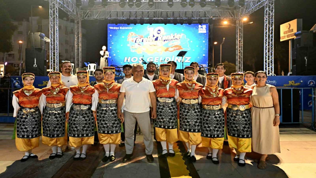 Yöreler Renkler Festivalinde Güneydoğu Anadolu Gecesi