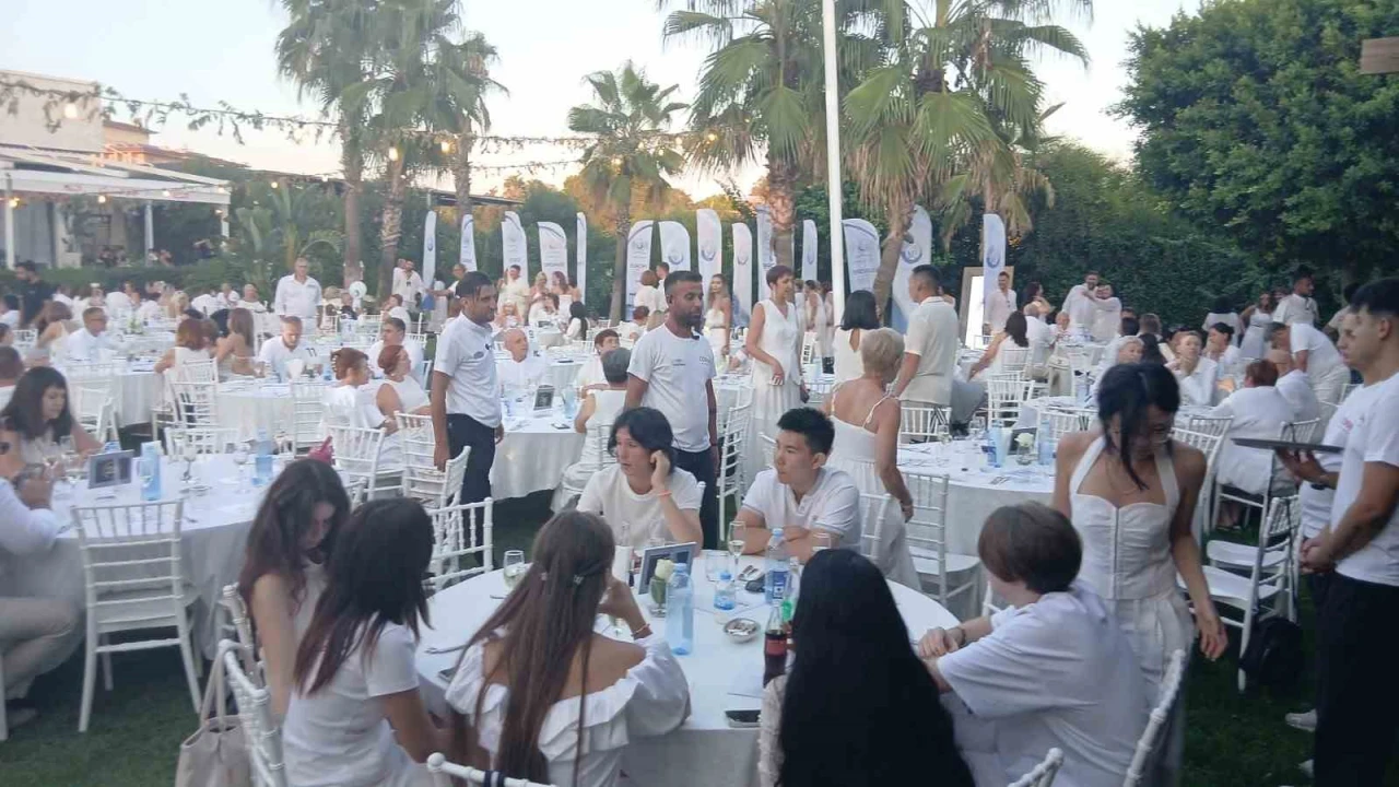 450 kişilik Rus turizm acente grubu Antalyada