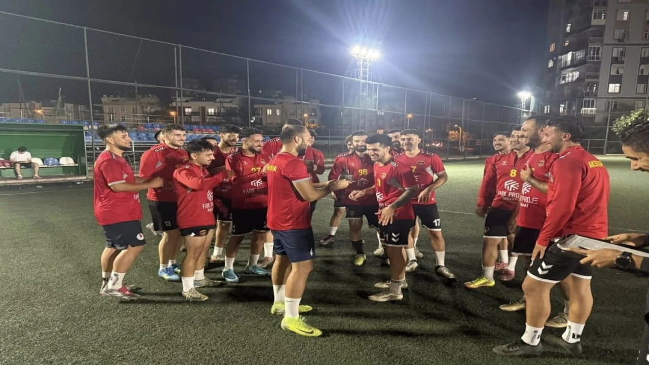 Aksekide futbol yeniden ayağa kalkıyor: Hedef profesyonel lig
