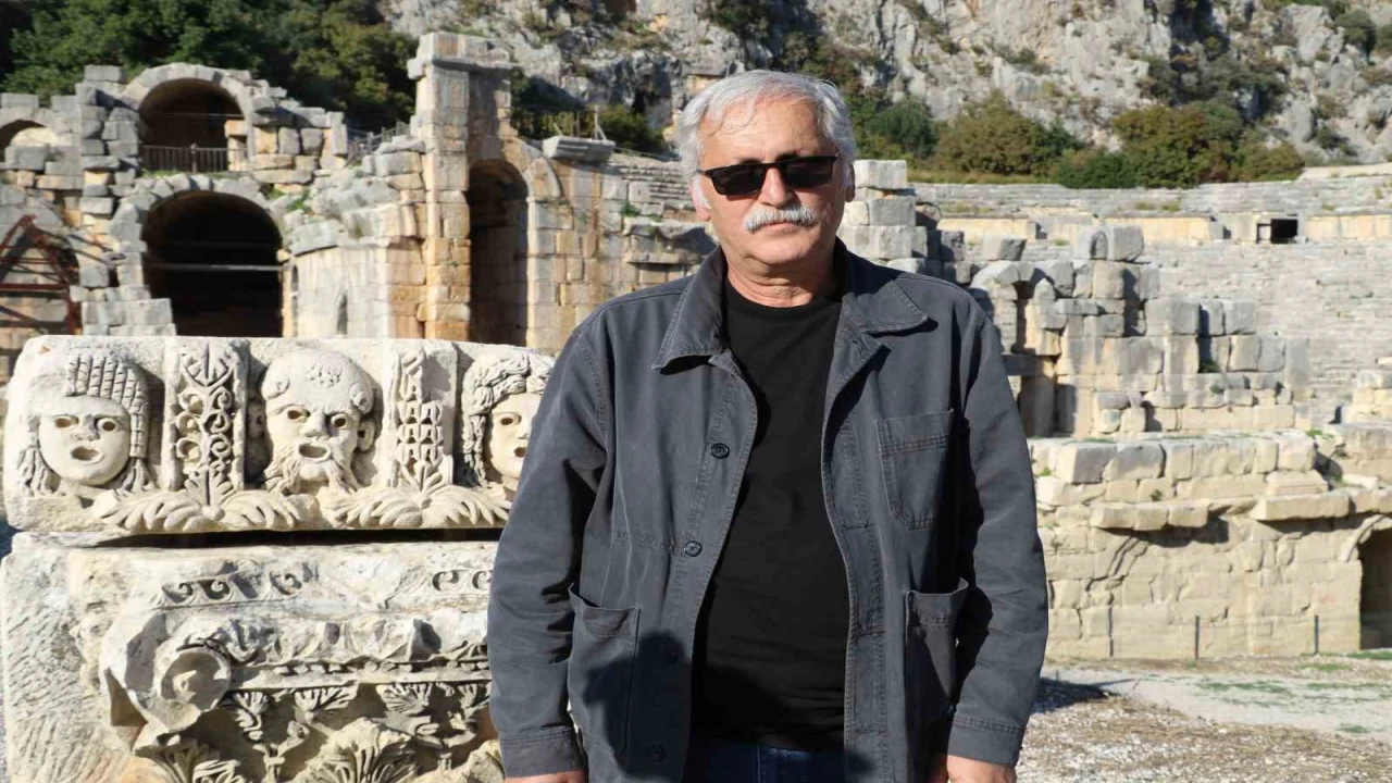 Arkeolog Prof. Dr. Çevikten Aperlai antik liman kentindeki atıklara tepki: Gitmez olaydım