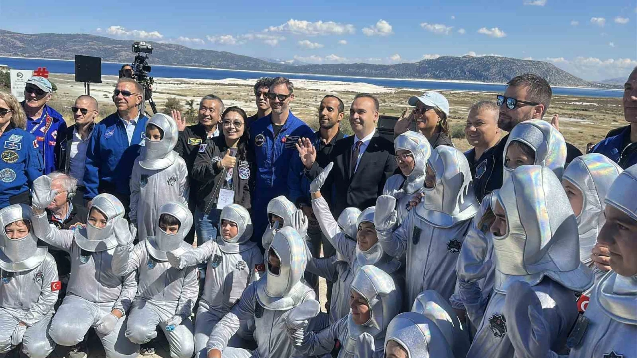 Bakan Kacır: Uzay aracımızı 2027nin ilk aylarında uzaya uğurlamayı öngörüyoruz