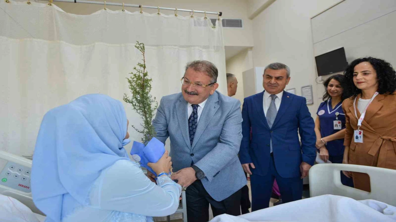 Bebek dostu hastanede Normal Doğum ve Emzirme Haftası etkinliği düzenlendi