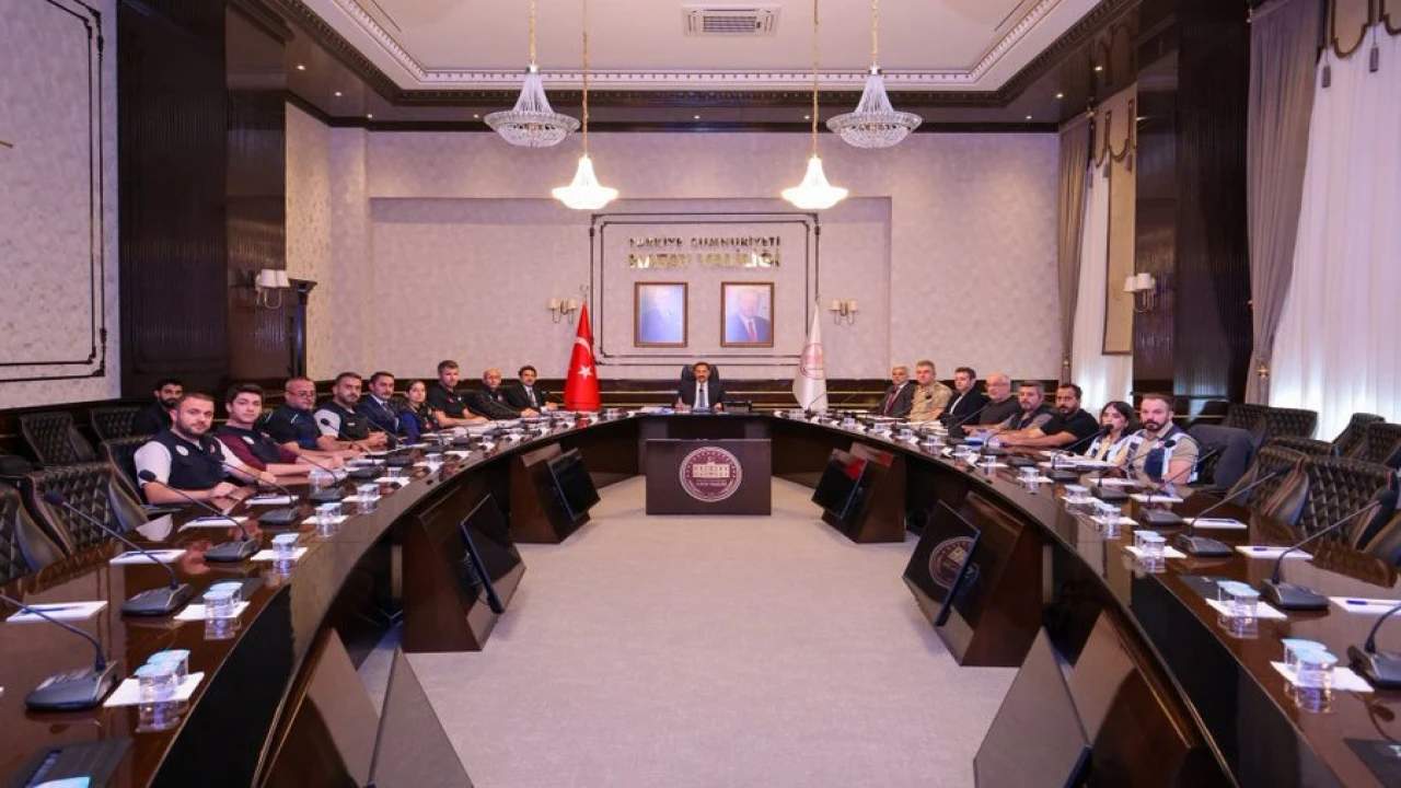 Hatayda GEDAŞ Değerlendirme Toplantısı gerçekleştirildi