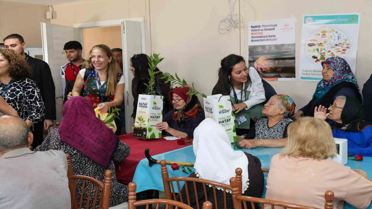 HBBden yaşlı vatandaşlara 1 Ekim Dünya Yaşlılar Günü ziyareti