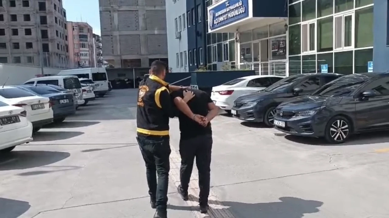 İskenderunda 2 yıl 6 ay hapis cezasıyla aranan şahıs tutuklandı