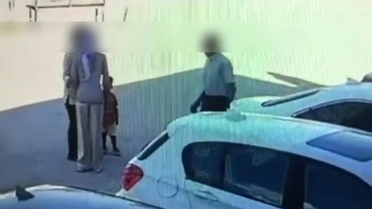 Kendisinden 45 yaş küçük kadınla evlenmek isteyen yaşlı adam, akrabasının kurduğu evlilik oyununa düştü