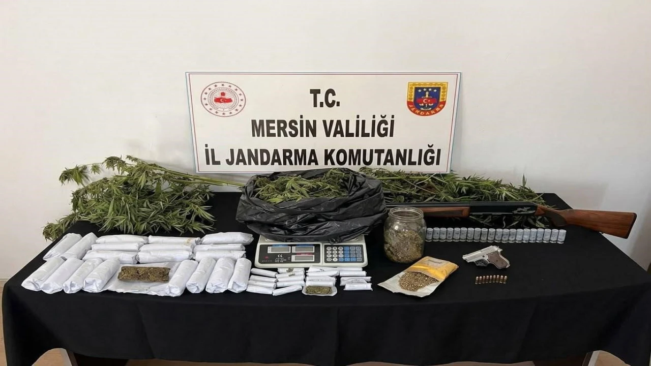 Mersinde uyuşturucu operasyonlarında 4 şüpheli tutuklandı