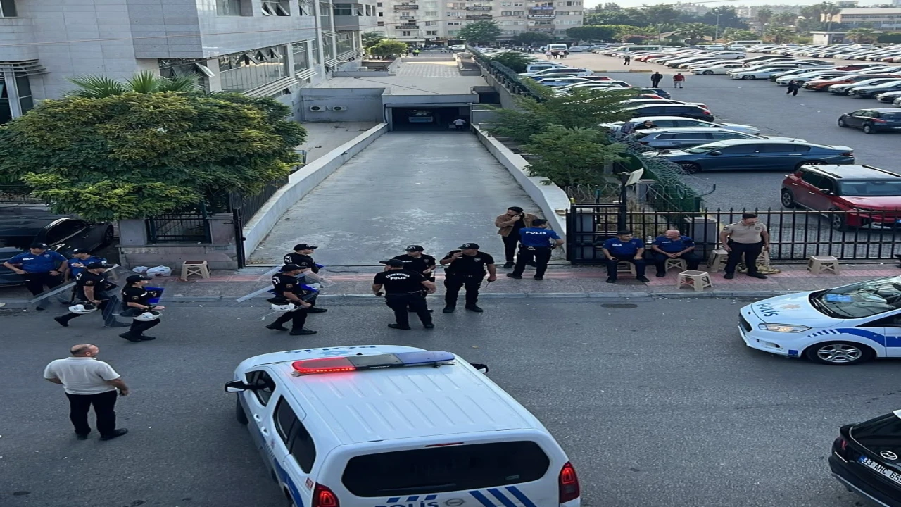Mersindeki operasyonda toplam 34 şüpheli tutuklandı