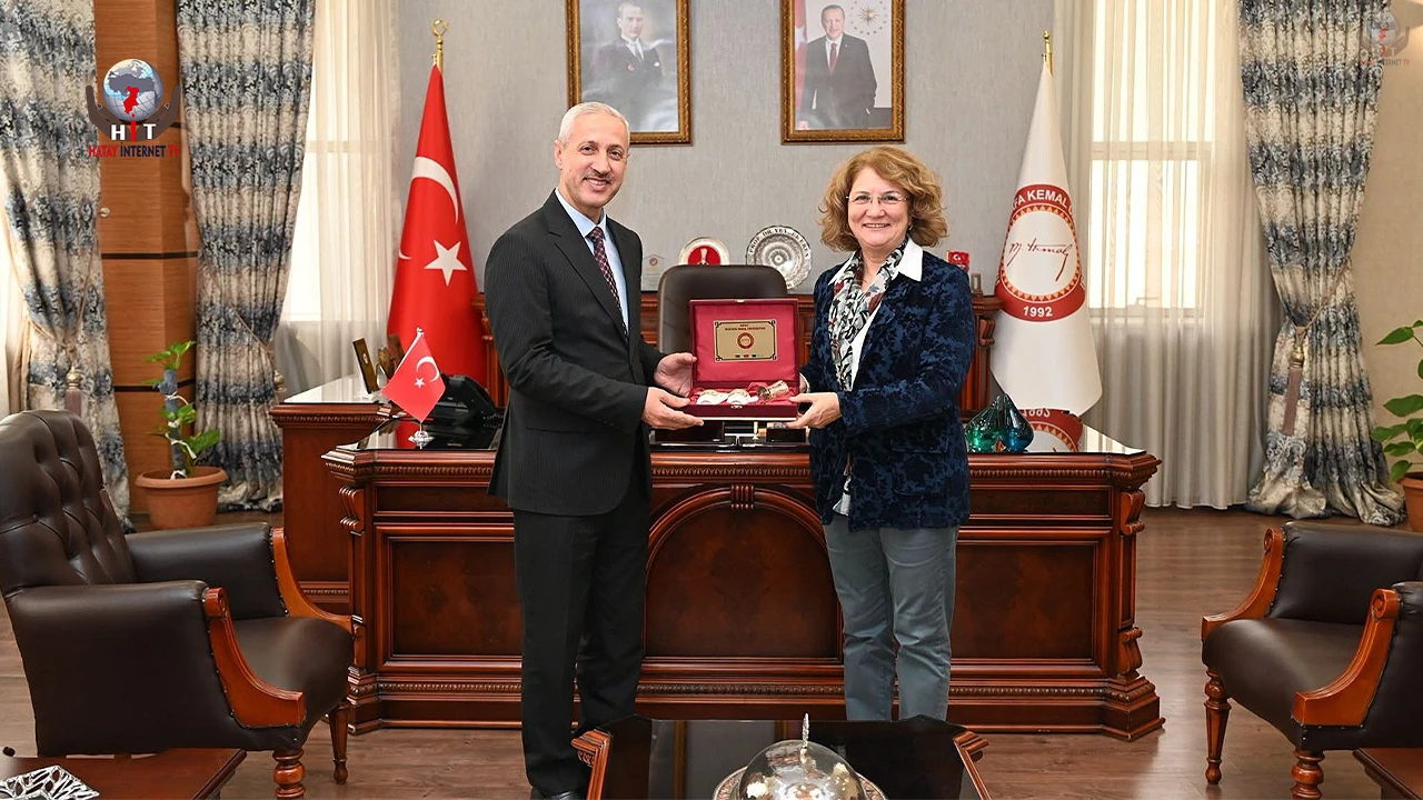 NAZAN SAVAŞ EMEKLİ OLDU  REKTÖR EREN’DEN SAVAŞ’A TEŞEKKÜR