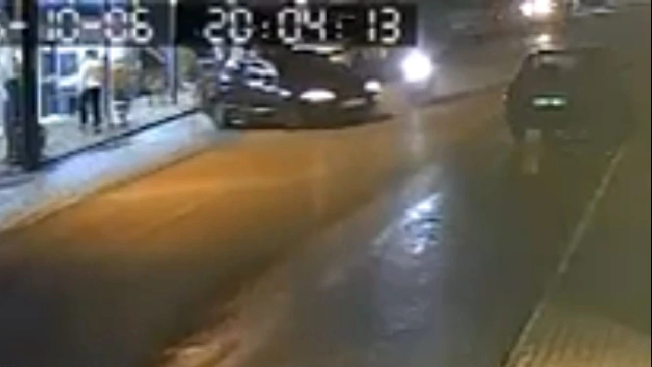Otomobil ile çarpışan motosikletin sürücüsü yaralandı