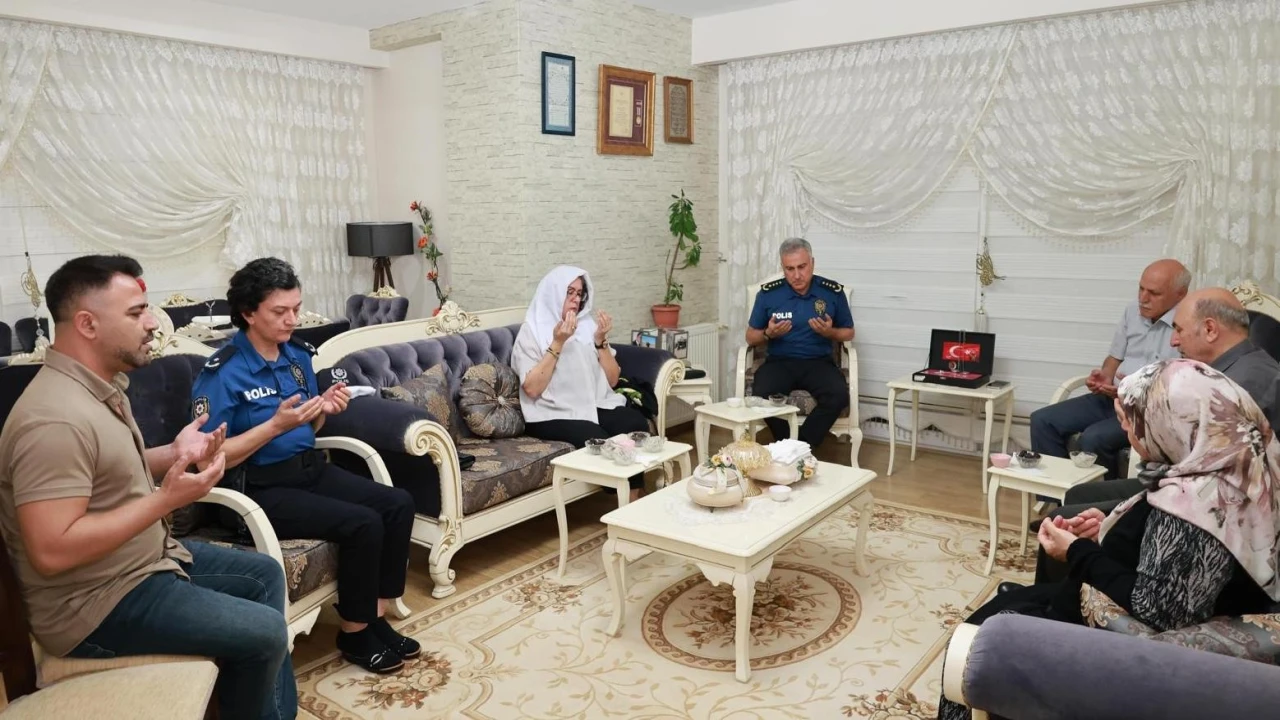 Şehit polis Veysi Kakı, dualarla anıldı