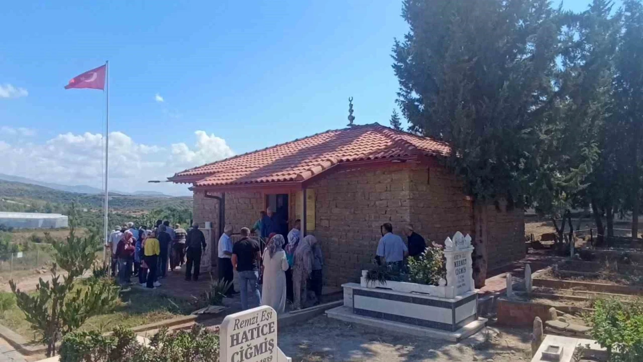 Seyit Zekeriyya Hazretleri Türbesi restore edilerek dualarla ziyarete açıldı
