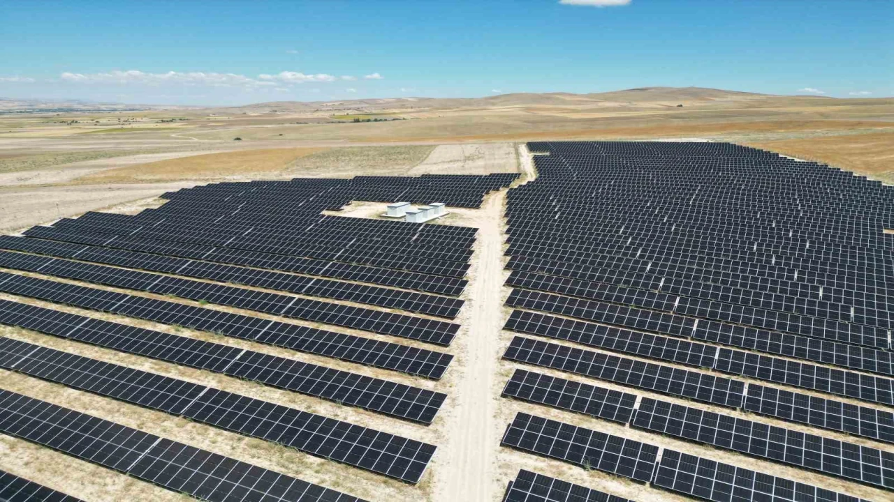Yeşil dönüşüme güneş enerjisiyle katkı