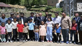 100 Köye İnternet projesiyle internete erişimi elverişsiz köylere uydu internet bağlantısı sağlanıyor