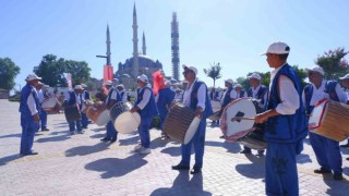 40 kişilik davul zurna ekibinden Kırkpınara davet