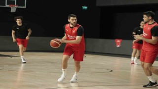 A Milli Erkek Basketbol Takımı, İstanbuldaki çalışmalarını tamamladı