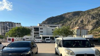 Amasyada hafif ticari araçtan 15 göçmen çıktı