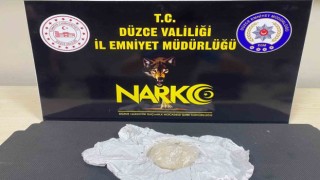 Aracında 54 gram uyuşturucu ile yakalandı
