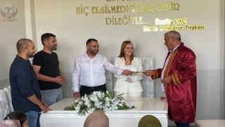 BAŞKAN PAÇ, GENÇ ÇİFTİN MUTLU GÜNLERİNE ORTAK OLDU