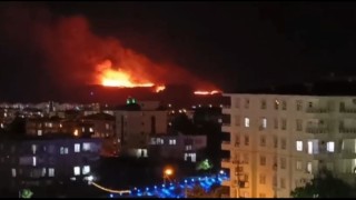 Batmanda yıldırım düşmesi nedeniyle çıkan yangın kontrol altına alındı