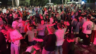 Bolulular çeyrek finali oyun havasıyla kutladı