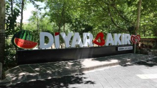 Diyarbakırda termometreler 45 dereceyi gösterdi: Tarihi mekanlar boş kaldı