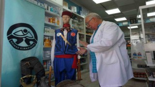 Eczanede Kırkpınar köşesi kurdu