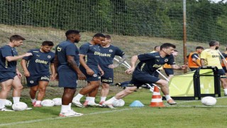 Fenerbahçe, yeni sezon hazırlıklarını Avusturyada sürdürüyor