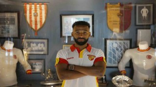 Göztepe, Nazım Sangareyi duyurdu