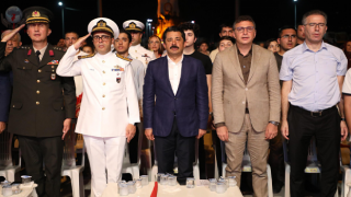 İSKENDERUN DEMOKRASİYE SAHİP ÇIKTI