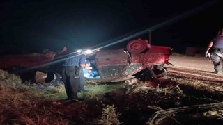 Karamanda takla atan otomobilin sürücüsü yaralandı