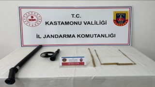 Kastamonuda kaçak kazı yapan şahıslara suçüstü baskın: 5 gözaltı