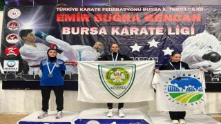 Manisa BBSKnın karatecileri başarıdan başarıya koşuyor