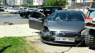 Menteşede trafik kazası: 5 yaralı