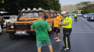 Alanyada kurallara uymayan safari araçlarına ceza kesildi