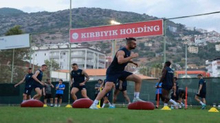 Alanyasporda Fenerbahçe mesaisi başladı