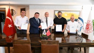 Antalyada esnaftan emeklilere özel indirim