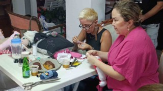 Antalyada Ukraynalı ve Ruslar, kanserli çocuklar için bir araya geldi