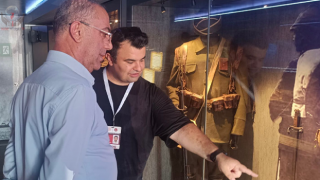 BAŞKAN YAPAR, ÇANAKKALE SAVAŞLARI MOBİL MÜZESİ’Nİ ZİYARET ETTİ