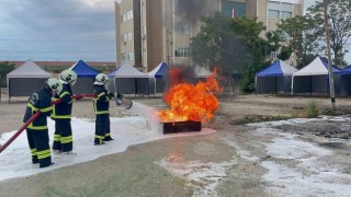 Erasmus programı çerçevesinde Burdura gelen 35 gönüllü itfaiyeciye Burdur İtfaiyesi eğitim verdi