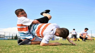 Geleceğin başpehlivanları bu kursta yetişiyor