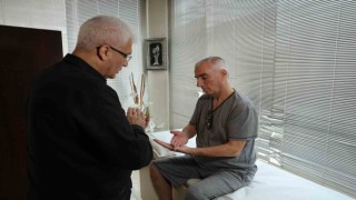 Halı sahada röveşata sonu oluyordu