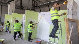 İş piyasasının ihtiyacına yönelik nitelikli eleman yetiştiriyorlar