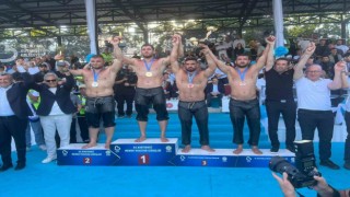 Kemer Belediye pehlivanı Balıkesirde 3. oldu