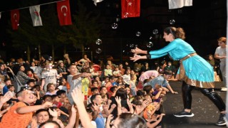 Kocagözden Kepezin çocuklarına palyaço sürprizi